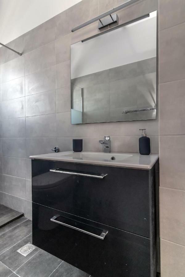 Lux 'N Comfort Apartments Tinos Exterior photo