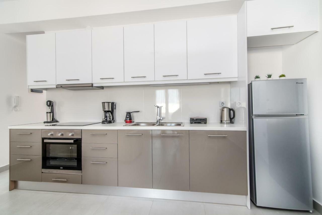 Lux 'N Comfort Apartments Tinos Exterior photo