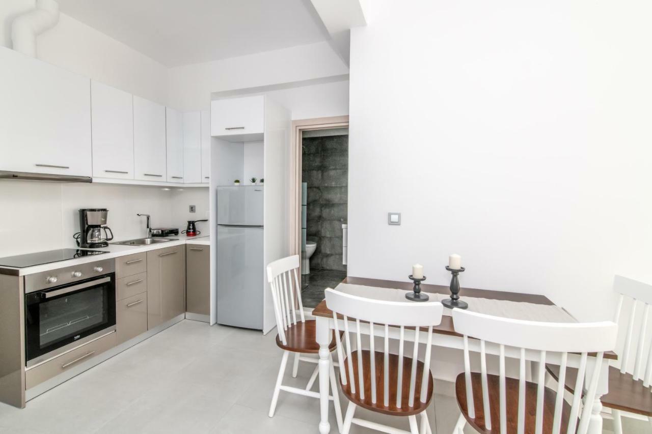 Lux 'N Comfort Apartments Tinos Exterior photo