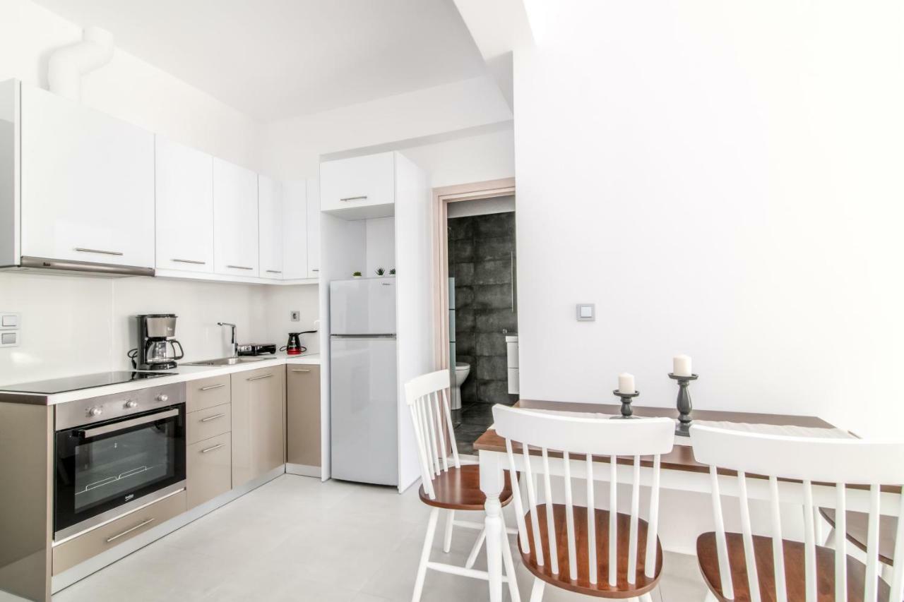 Lux 'N Comfort Apartments Tinos Exterior photo