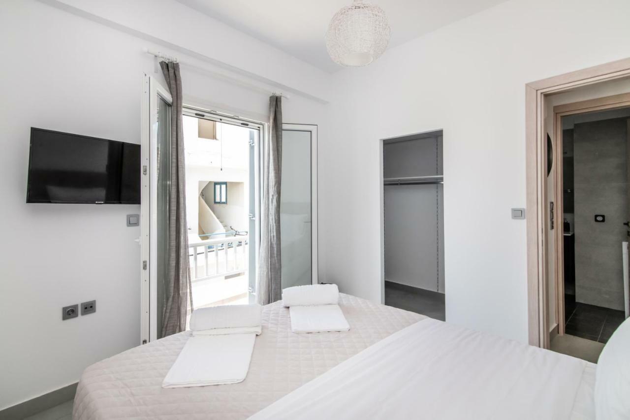Lux 'N Comfort Apartments Tinos Exterior photo